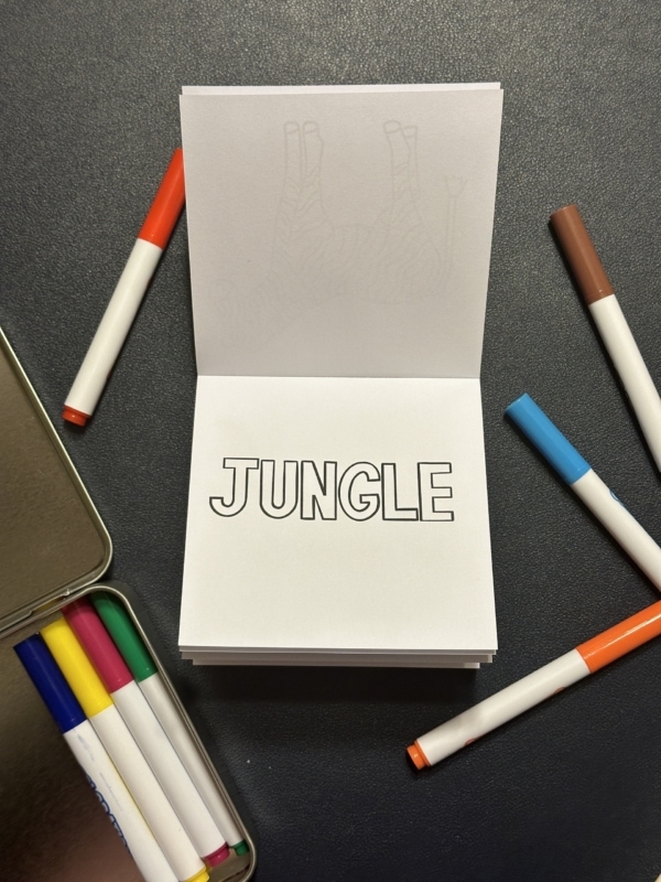 Coloring Tin with Jungle Animals