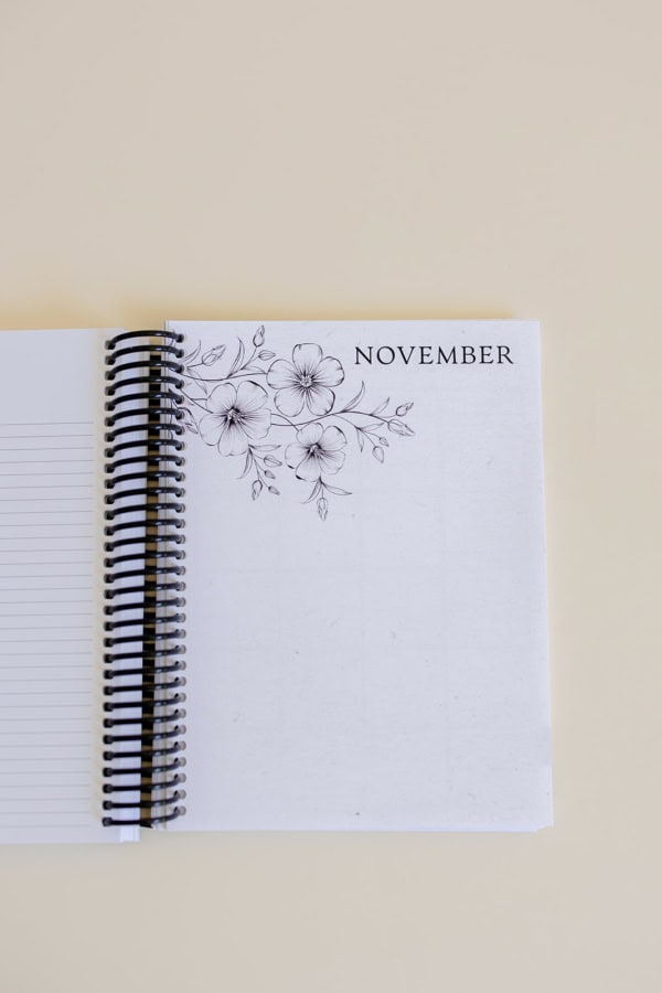 2025 Minimal Weekly Planner - Image 7